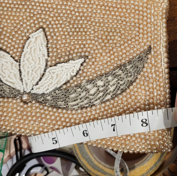 Vintage Pearl & Beaded Lotus Flower Clutch - Picture 6 of 7